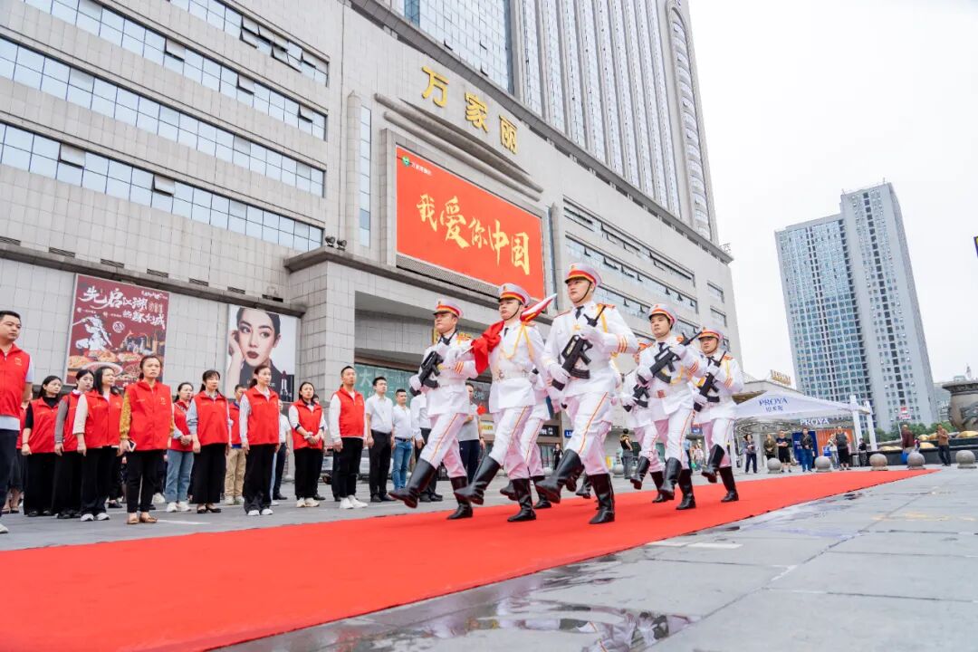 0a0652bef0f0d946b8fb490f766f51de.jpg 0a0652bef0f0d946b8fb490f766f51de.jpg